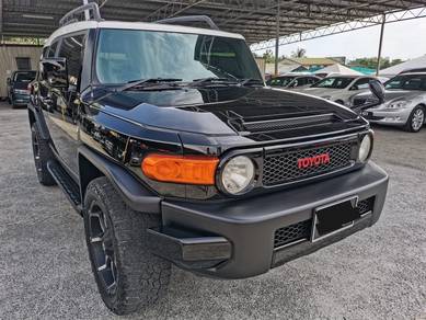 Toyota FJ CRUISER (A)