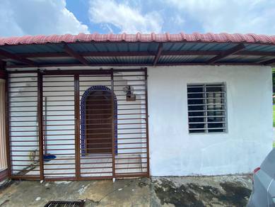 1-storey-Terraced-House-for-rent-Kuala-Selangor-Selangor