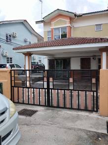 2 Sty House available at Taman Pinggiran Senawang