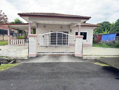 [LAMAN LUAS - FREEHOLD] Banglo Setingkat, Tmn Rambai Utama, Bkt Rambai