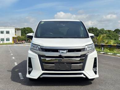 Toyota NOAH 2.0 (A) / 3y Warranty / Car King