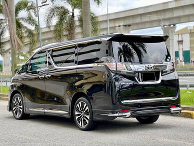 Toyota VELLFIRE 2.5 ZA MODELISDA/360.C/P.BOOT