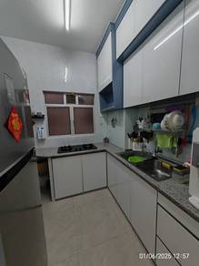 Gambier Height Nice renovation 900sf 3 room 2 bath 1 car park