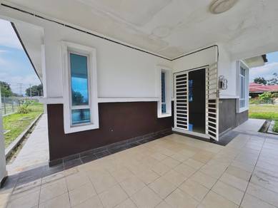 Corner Lot Bungalow for Rent @ Mahkota Hills, Lenggeng