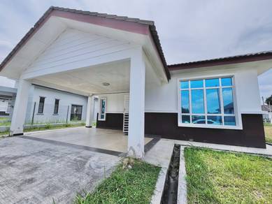 Corner Lot Bungalow for Rent @ Mahkota Hills, Lenggeng