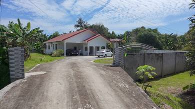 Dongongon bungalow 12700sqft for sale