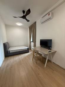 Walk distance mall, LRT, Office & Easy access to KL centre