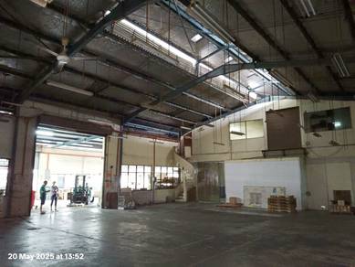 Factory at the Bandar Baru Bangi town For Rent!