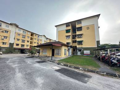 Pangsapuri Raya (Bandar Country Homes)