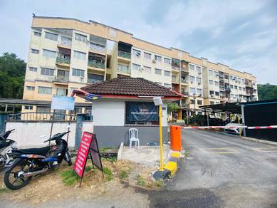 Pangsapuri Seri Mewah (Blok B)