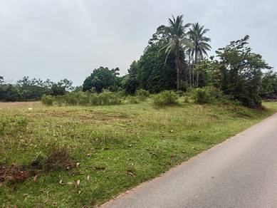 Tanah LOT BANGLO GRED A 605MP KG SG SERAI BUKIT PAYUNG MARANG