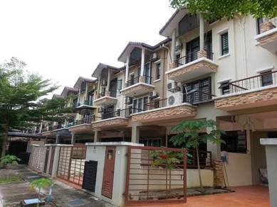 Sentosa Villa Kajang, 3 storey near Yuhua School,Kajang Town
