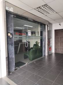 The Highway Centre PJ big office cum warehouse level 2 for rent