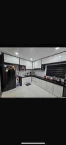 3 Storey House , Taman Sunway Cheras , Renovated ,100% Loan ,Cash Back