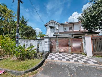 BIG SIZE CORNER LOT TAMAN PASiR PUTIH, PASIR GUDANG FOR SALE