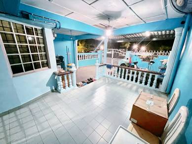 FREE FACING GOOD CONDiTION BANDAR BARU UDA FOR SALE