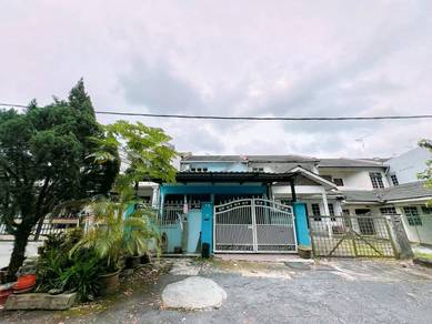 FREE FACING GOOD CONDiTION BANDAR BARU UDA FOR SALE