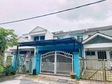 FREE FACING GOOD CONDiTION BANDAR BARU UDA FOR SALE