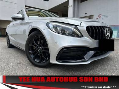 Mercedes Benz C200 2.0 (A) B/Interior WRRTY