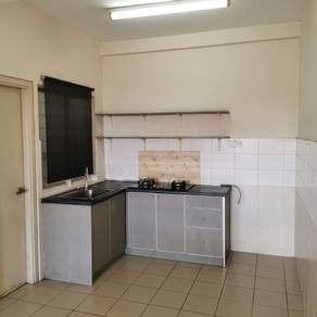 TTDI Adina 836sf 3R2B Partly Furnished 1CP near Lotus Sek 13 Shah Alam