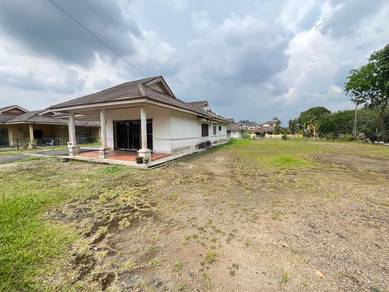 Corner Bungalow [10,000sf] Teluki Bungalow Bukit Sentosa Rawang