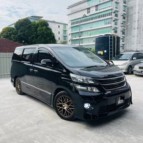 Toyota VELLFIRE 2.4 Z PLATINUM SELECTION II