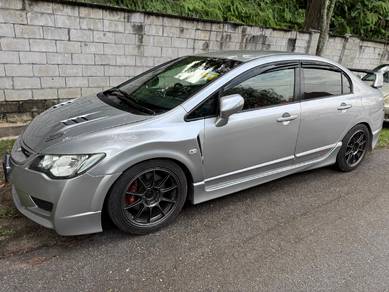 Honda CIVIC 2.0 i-VTEC (A)