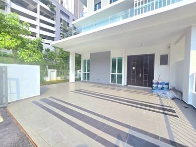 BARAND NEW 🔥 3 Storey Semi-D Taman Tropika Puncak Melawati, KL