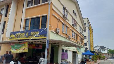 Partly Furnished Office in Town Shah Alam