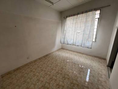 Double Storey Terrace, Taman Merdeka Jaya, Batu Berendam, Melaka