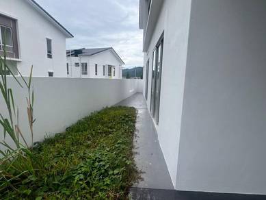 Brand new Double Storey End Lot In Tiara Sendayan For Sale