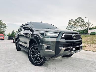 Toyota HILUX 2.8 ROGUE (A) ONE JOHOR OWNER