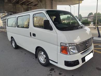 Nissan URVAN 3.0 (M) WINDOW VAN 14 Seat
