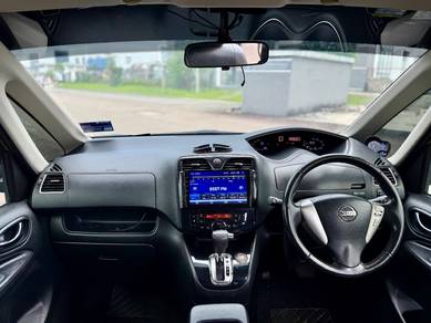 Nissan SERENA 2.0 S-HYBRID HIGHWAY STAR