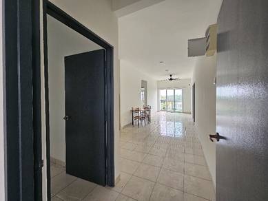 Suria Mewah Resident Sale, 4 Room 2 Bath 2 Parking 1000sqft Full Loan
