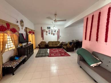 2.5-Storey Terrace House / Lagenda Heights