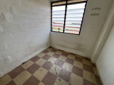 Flat Taman Mewah-2
