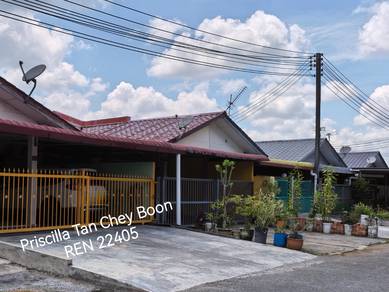 Rumah teres setingkat tepi jenis besar, Duranda Emas, Siburan Batu 18