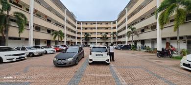 Flat Flora , Kuala Sungai