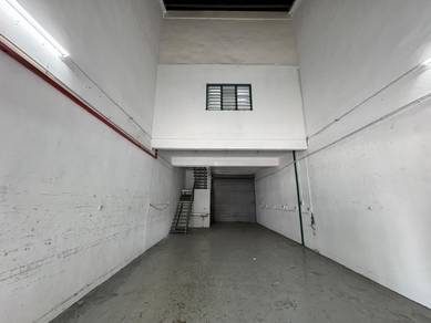 Bandar Sri Damansara 1.5 Storey Factory for Rent