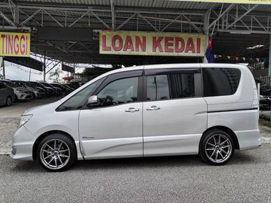Nissan SERENA 2.0 S-HYBRID HIGHWAY STAR
