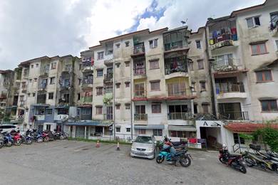 Flat Taman Pinggiran Delima 710sf📍Hulu Langat✅100%LOAN✅0%,Low D/Pay🔥