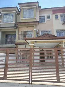 3 Storey Terrace at Puncak Jalil near Pavillion Serdang Kinrara Sunway