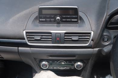 MAZDA 3 HALF CUt