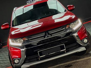 MITSUBISHI OUTLANDER 2.4 7/S S/ROOF R/CAM LOW/MiL