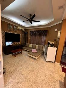 Intermediate double story house in tmn sungai besi indah for sale