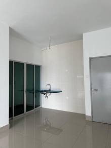 3 rooms for sale  1045sqft 8 mins to Mid Valley TRX Sunway Velocity