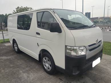 Ori 2019 Toyota Hiace 2.5 (M) Semi Panel Van