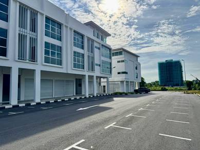 Shoplot for rent (Opposite McDonald)