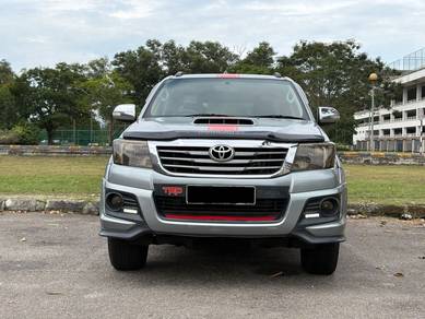 Toyota HILUX 2.5 G VNT DOUBLE CAB (A) F*LOAN
